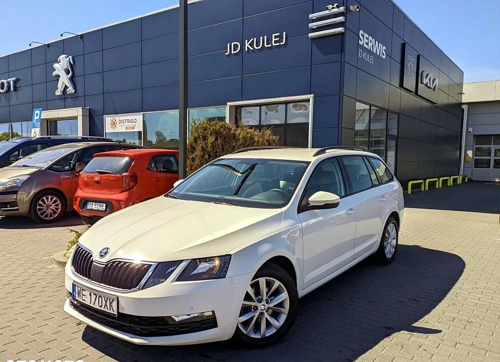 skoda octavia sułkowice Skoda Octavia cena 69900 przebieg: 112198, rok produkcji 2019 z Sułkowice